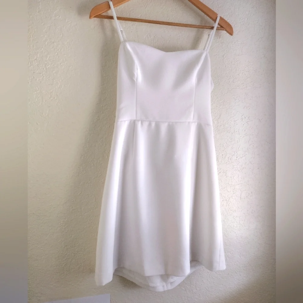 French Connection White Summer Dress With Tie Back - Picture 3 of 6